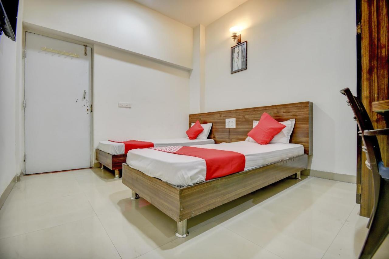 Hotel O Plus Corporate One Khapa  Bagian luar foto