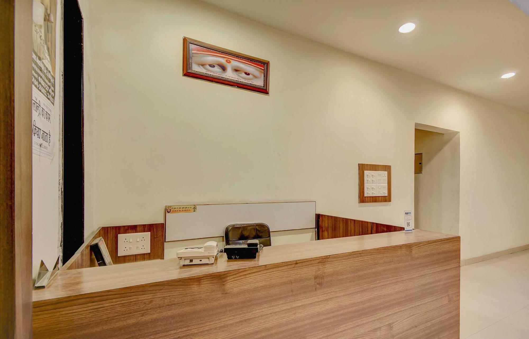 Hotel O Plus Corporate One Khapa  Bagian luar foto