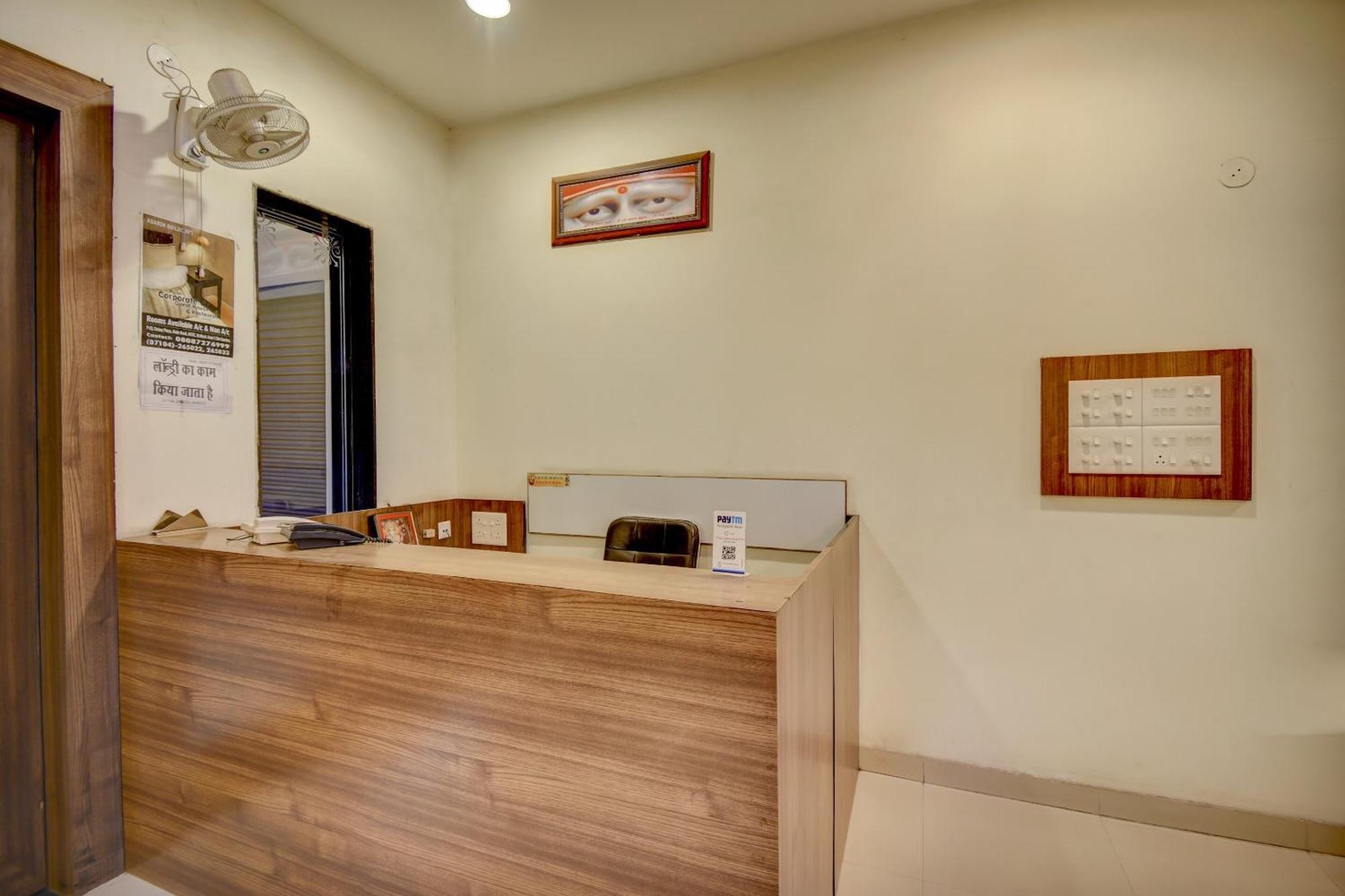 Hotel O Plus Corporate One Khapa  Bagian luar foto